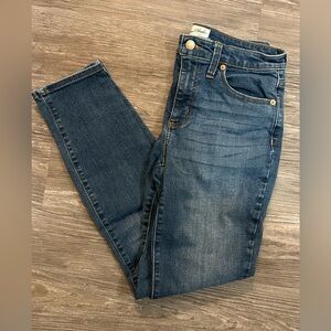 Universal Thread Blue Skinny Jeans Size 6